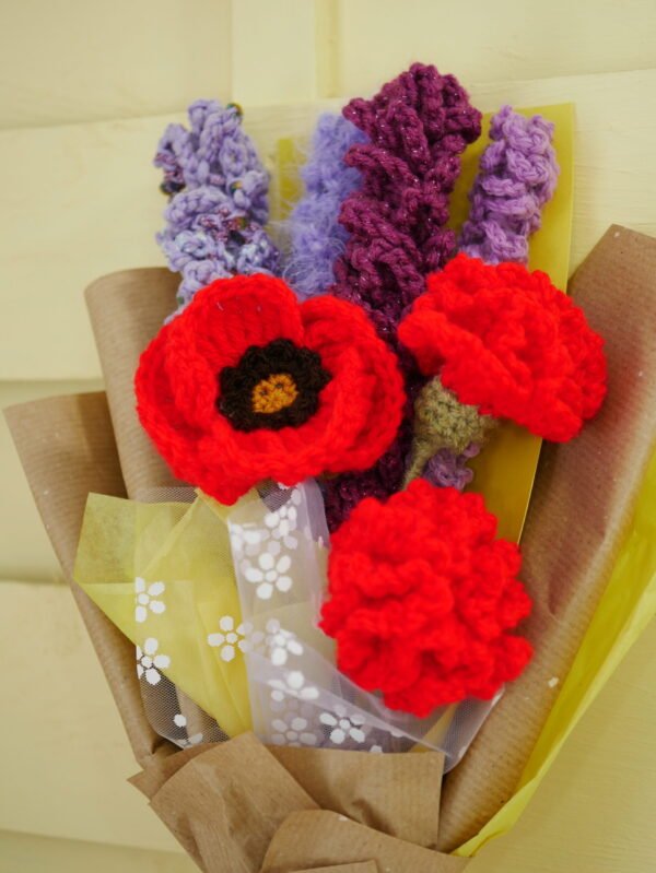 Bouquet du Sud, Coquelicots, lavandes, oeillets