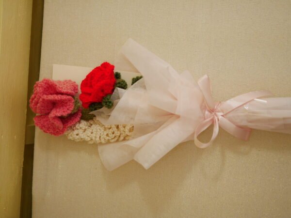 Bouquet éternel – Rouge rosé & douceur lilas