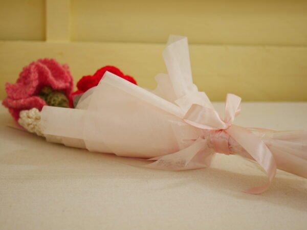 Bouquet éternel – Rouge rosé & douceur lilas