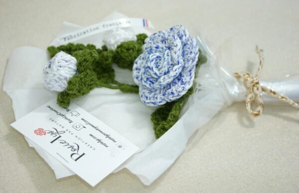 2 BOURGEONS 6 Rose et ses bourgeons chinés