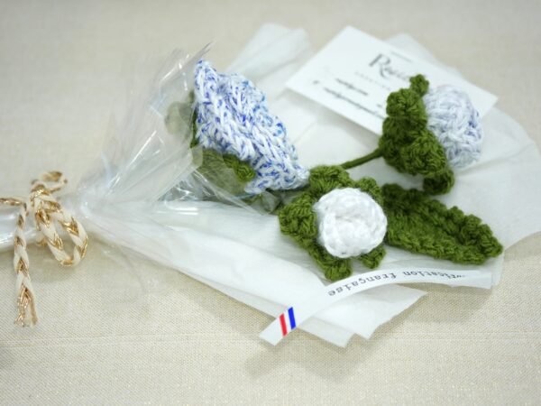 2 BOURGEONS 7 Rose et ses bourgeons chinés