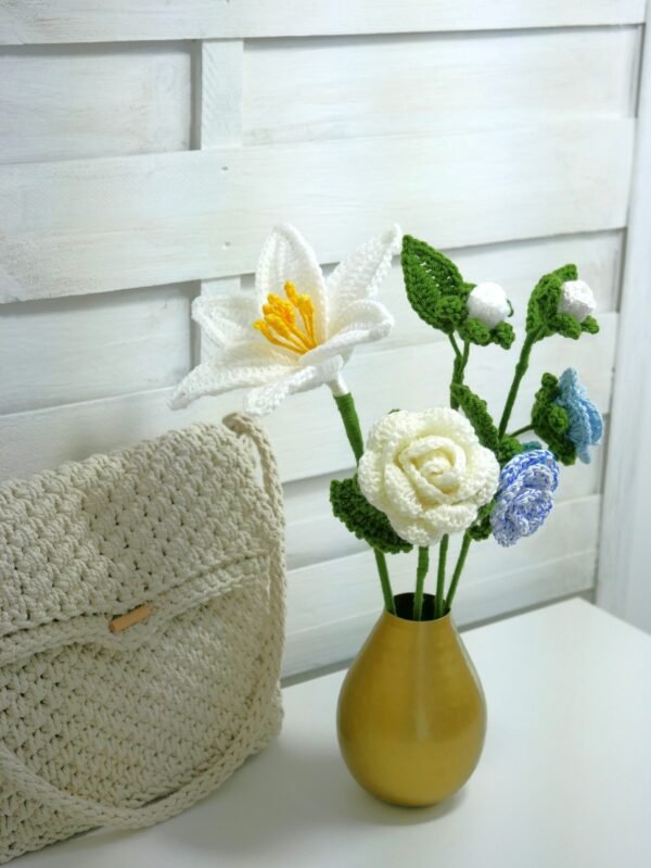 bouquet lys 10 Bouquet Lys et roses – Côté Mers