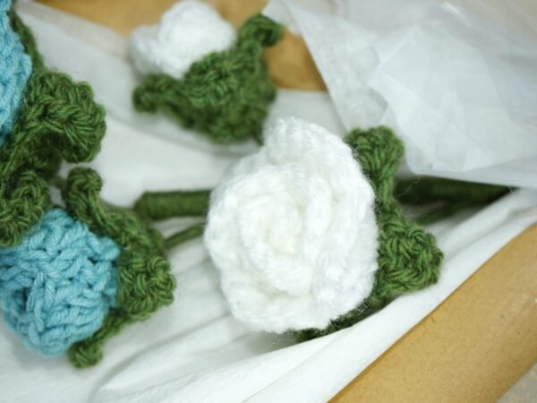 turquoise 9 Bouquet roses et bourgeons océan