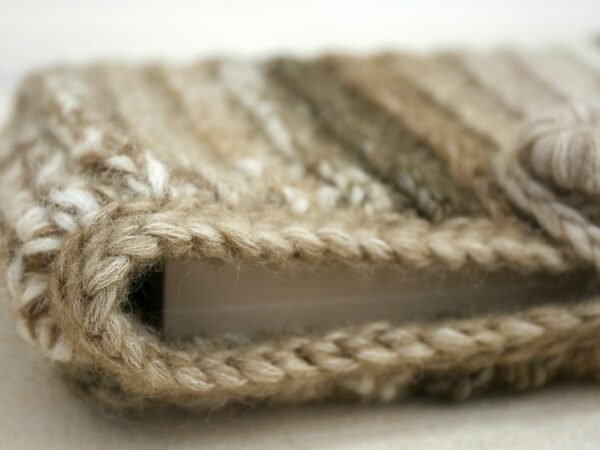 P1530715 Pochette à livre en laine - Accessoire cocooning personnalisable