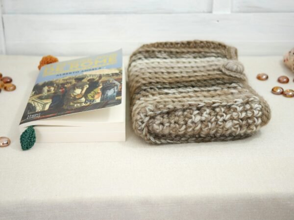 P1530719 Pochette à livre en laine - Accessoire cocooning personnalisable