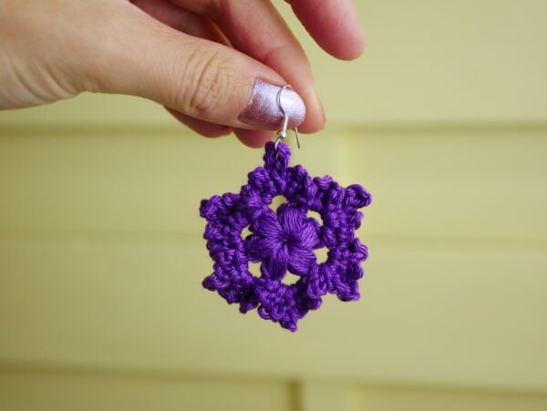 P1530854 Boucles d’oreilles flocon Violet mystique