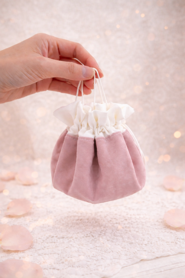 Coffret Écrin Fleuri en Rose Velours