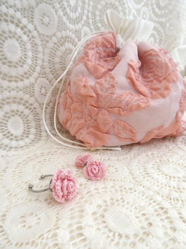 Boucles d'oreilles Fleur Rose Dragée